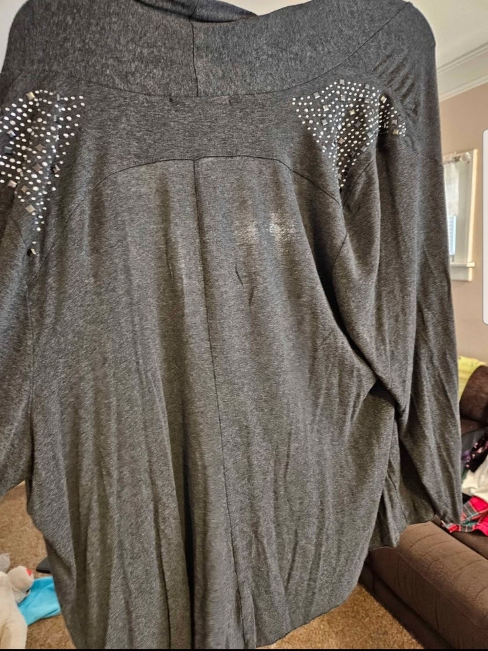 B.L.E U. Woman's gray cardigan 2XL